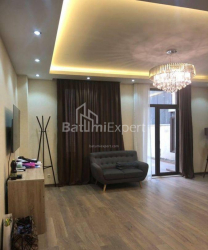 شقة سكنية 110 متر مربع - يوريفسكايا, Batumi, جورجيا