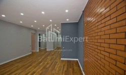 شقة سكنية 4-комн 112 m² - نيكو بيروسماني, Batumi
