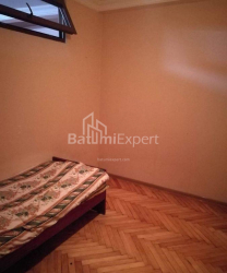 شقة سكنية 4-комн 65 m² - إيفان جافاخيشفيلي, Batumi