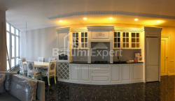 شقة سكنية 2-комн 81 m² - يوريفسكايا, Batumi