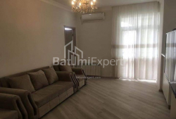شقة سكنية 80 متر مربع - يوريفسكايا, Batumi, جورجيا