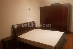 شقة سكنية 3-комн 100 m² - يوريفسكايا, Batumi