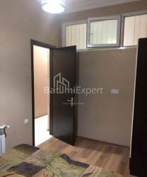 شقة سكنية 3-комн 69 m² - زورابا جورجيلادزه, Batumi