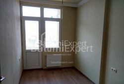 شقة سكنية 4-комн 75 m² - بيترا مليكيشفيلي, Batumi