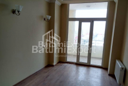 شقة سكنية 4-комн 75 m² - بيترا مليكيشفيلي, Batumi