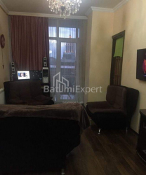 شقة سكنية 3-комн 70 m² - الملك بارنافاز, Batumi