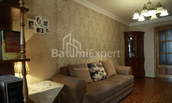 شقة سكنية 90 متر مربع - الملك بارنافاز, Batumi, جورجيا