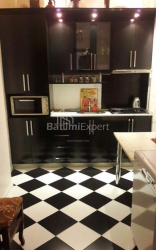 شقة سكنية 4-комн 82 m² - الملك بارنافاز, Batumi
