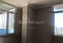 شقة سكنية 102 متر مربع - إيفان جافاخيشفيلي, Batumi, جورجيا