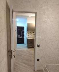 شقة سكنية 40 متر مربع - نيكو بيروسماني, Batumi, جورجيا