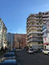 شقة سكنية 6-комн 380 m² - زورابا جورجيلادزه, Batumi