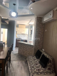 شقة سكنية 3-комн 72 m² - الكسندرا بوشكين, Batumi