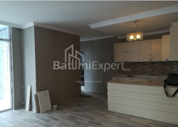 شقة سكنية 72 متر مربع - نيكو بيروسماني, Batumi, جورجيا