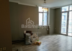 شقة سكنية 72 متر مربع - نيكو بيروسماني, Batumi, جورجيا