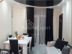 شقة سكنية 95 متر مربع - شالفا إيناساريدزه, Batumi, جورجيا