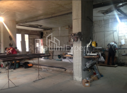 منطقة البيع بالتجزئة 200 m² - الملك بارنافاز, Batumi