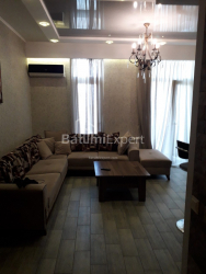 شقة سكنية 60 متر مربع - زورابا جورجيلادزه, Batumi, جورجيا