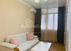 شقة سكنية 1-комн 34 m² - زورابا جورجيلادزه, Batumi