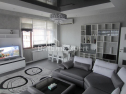 شقة سكنية 4-комн 140 m² - سليمة خيمشياشفيلي, Batumi