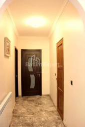 شقة سكنية 120 متر مربع - ايليا تشافتشافادزه, Batumi, جورجيا