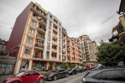 شقة سكنية 49 متر مربع - فاختانغ جورجاسالي, Batumi, جورجيا