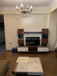 شقة سكنية 3-комн 80 m² - شالفا إيناساريدزه, Batumi