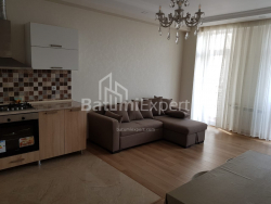 شقة سكنية 3-комн 80 m² - زورابا جورجيلادزه, Batumi