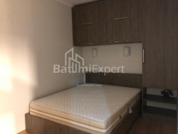 منزل شخصي 80 متر مربع - طريق المطار السريع, Batumi, جورجيا