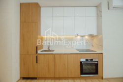 شقة سكنية 84 متر مربع - زقاق الأبطال, Batumi, جورجيا