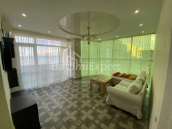 شقة سكنية 3-комн 74 m² - زورابا جورجيلادزه, Batumi