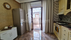 شقة سكنية 90 متر مربع - قسطنطين جامساخورديا, Batumi, جورجيا