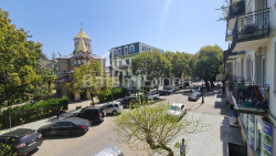 شقة سكنية 90 متر مربع - قسطنطين جامساخورديا, Batumi, جورجيا