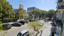 شقة سكنية 90 متر مربع - قسطنطين جامساخورديا, Batumi, جورجيا