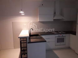 شقة سكنية 93 متر مربع - نيكو بيروسماني, Batumi, جورجيا