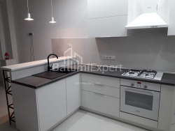 شقة سكنية 93 متر مربع - نيكو بيروسماني, Batumi, جورجيا
