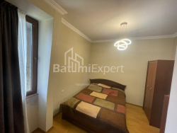 منزل شخصي 160 متر مربع - طريق المطار السريع, Batumi, جورجيا