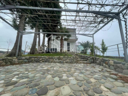 منزل شخصي 160 متر مربع - طريق المطار السريع, Batumi, جورجيا