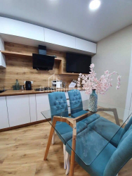 شقة سكنية 42 متر مربع - نيكو بيروسماني, Batumi, جورجيا