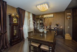 شقة سكنية 4-комн 108 m² - يوسف كوبالادزه, Batumi