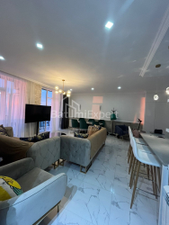 شقة سكنية 3-комн 105 m² - أنجيسا, Batumi