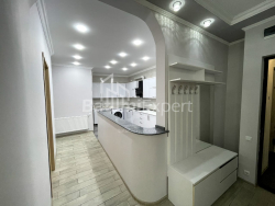 شقة سكنية 3-комн 110 m² - ميخائيل جافاخيشفيلي, Batumi