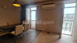 شقة سكنية 2-комн 60 m² - زورابا جورجيلادزه, Batumi
