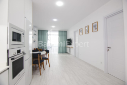 شقة سكنية 3-комн 74 m² - زورابا جورجيلادزه, Batumi