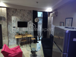 شقة سكنية 2-комн 44 m² - كوماخيدزه, Batumi