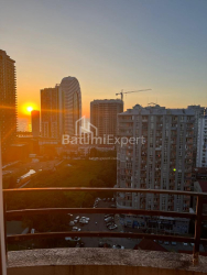 شقة سكنية 65 متر مربع - ايليا تشافتشافادزه, Batumi, جورجيا