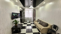 شقة سكنية 2-комн 62 m² - شالفا إيناساريدزه, Batumi
